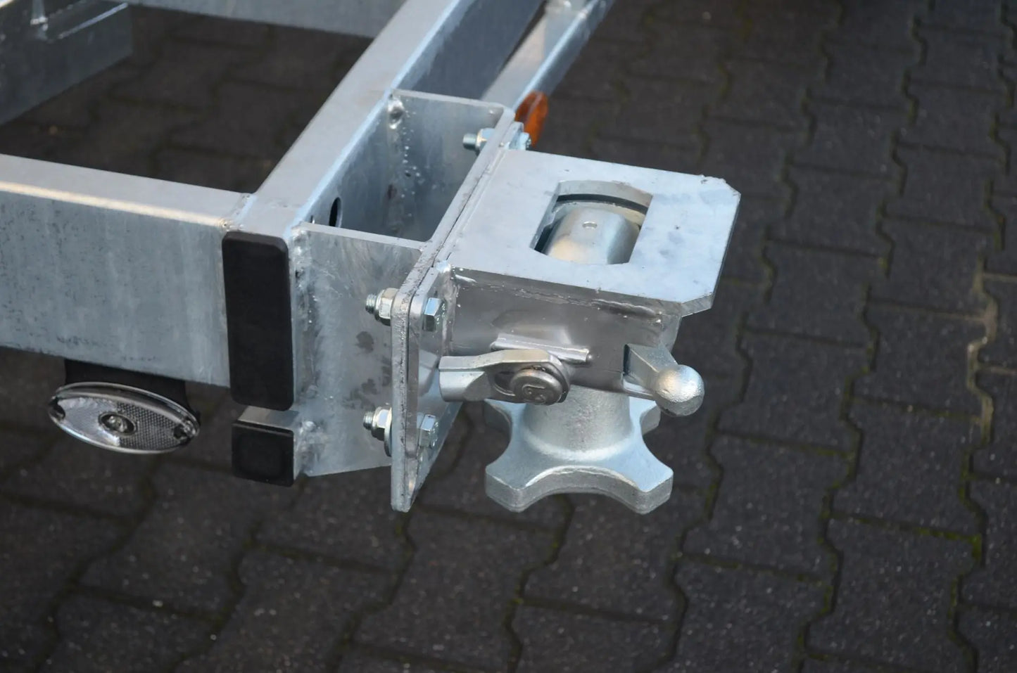 Vlemmix | TWIST-LOCK ISO 4 Stck. EU-Trailer