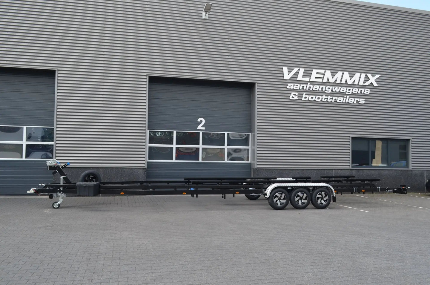Vlemmix | PULVERBESCHICHTUNG  RAL-Farbe BT II EU-Trailer