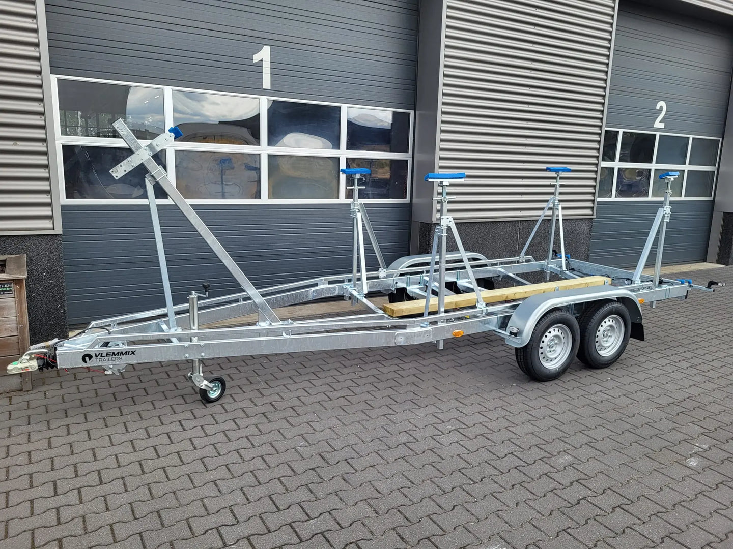Vlemmix | SMT 2700/6 SB Segelboot EU-Trailer