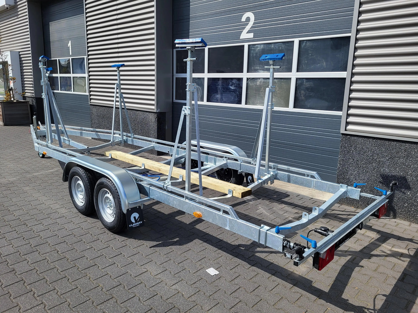 Vlemmix | SMT 3500/7,8 SB Segelboot EU-Trailer