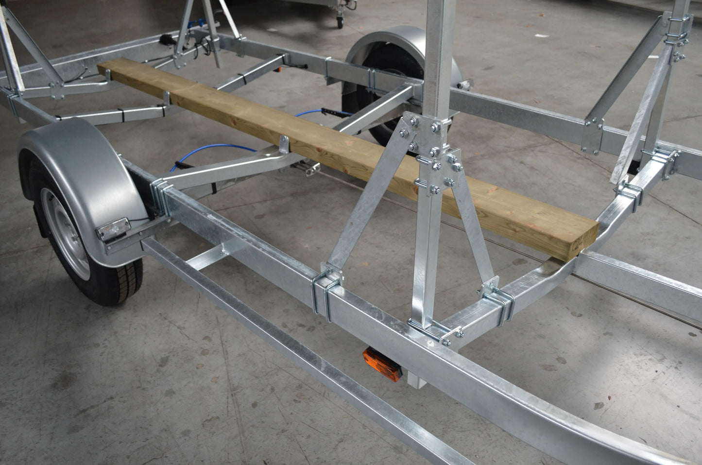 Vlemmix | SMT 1500 SB Segelboot EU-Trailer